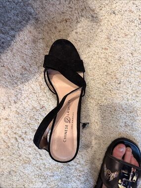 women’s size 6 1/2 platform sandal heels by Chinese laundry